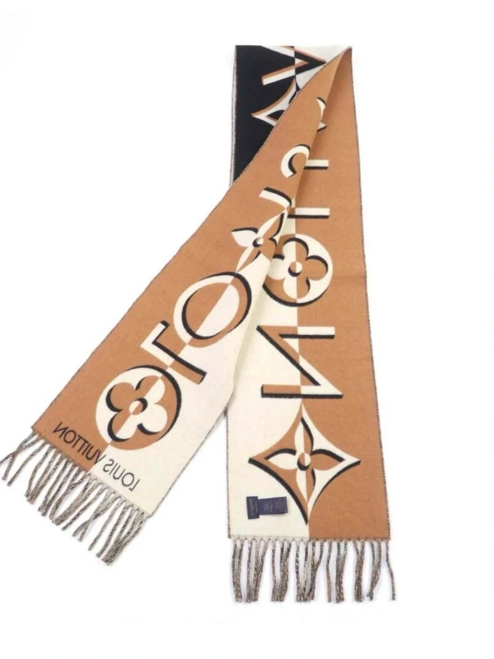 Brand New Louis Vuitton Duo Infinity Scarf.